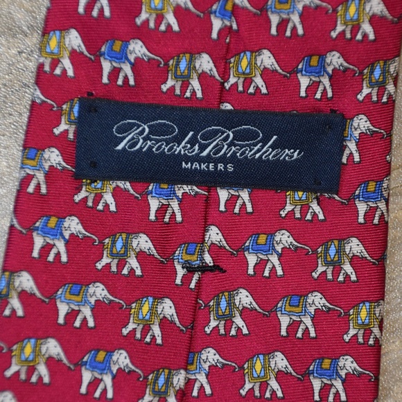 Brooks Brothers Makers Circus Elephant Silk Tie - Picture 2 of 4